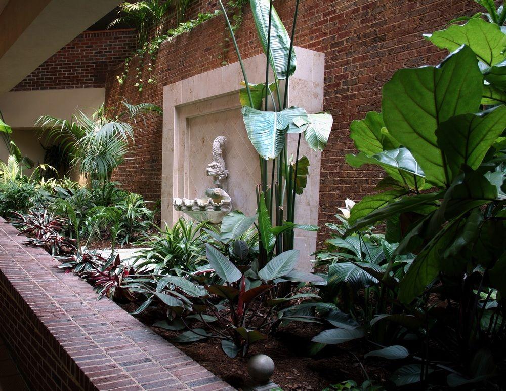 Sheraton Raleigh Hotel Exterior foto