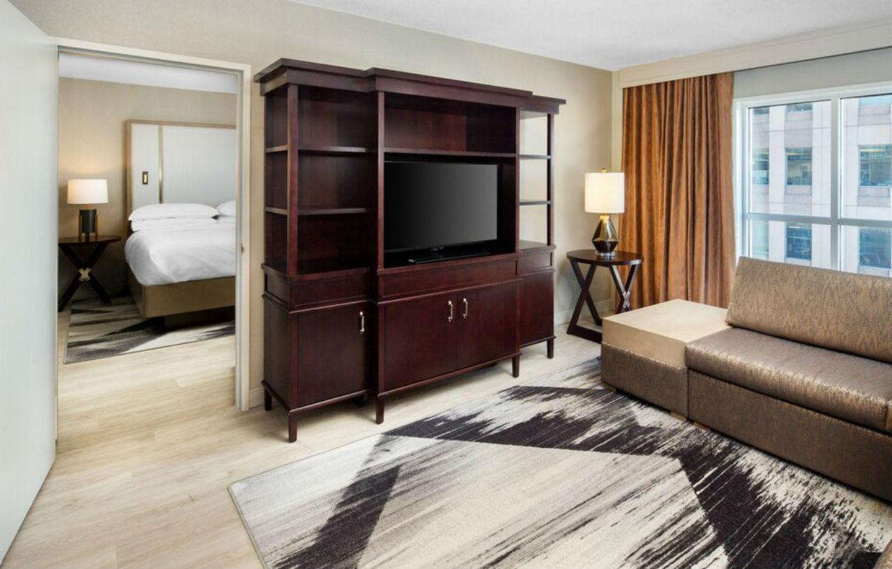 Sheraton Raleigh Hotel Exterior foto